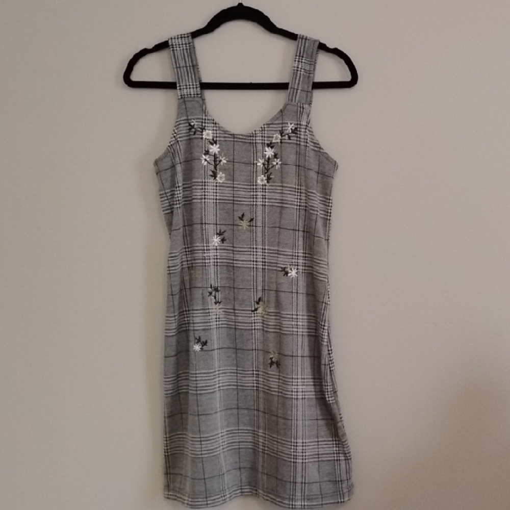 Elegant Gray Plaid Mini Dress with Floral Details
